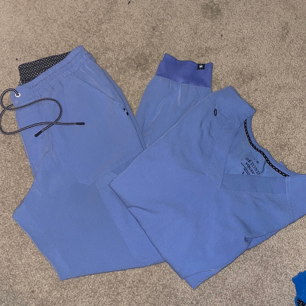 Scrub Set